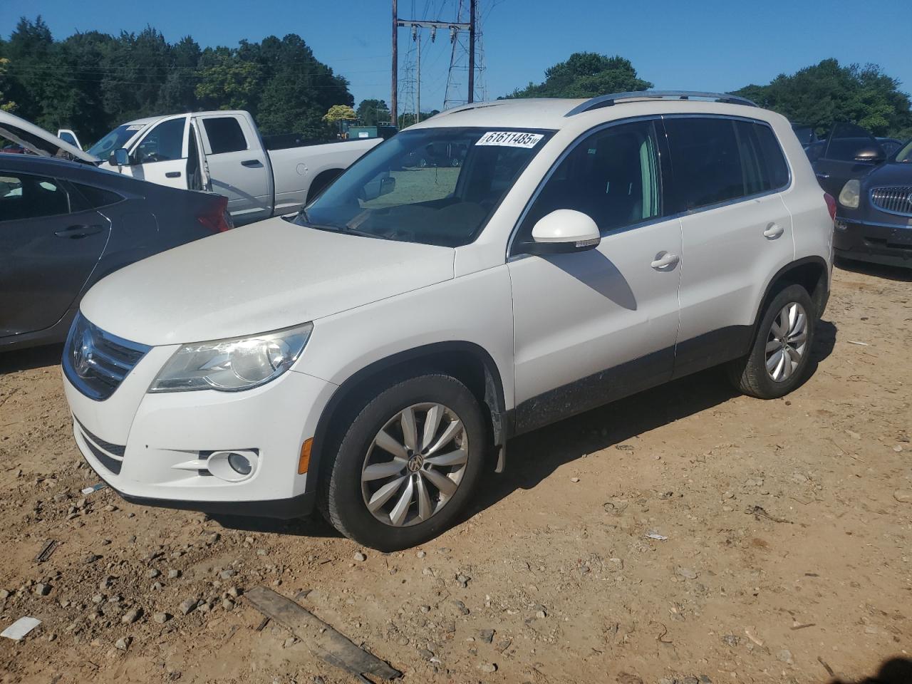 2011 Volkswagen Tiguan S за продажба в China Grove, NC - Minor Dent/Scratches