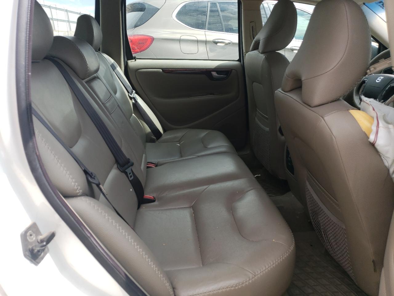 2005 Volvo Xc70 VIN: YV1SZ592651185215 Lot: 60163325