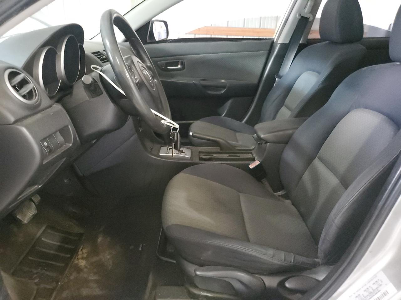 2004 Mazda 3 I VIN: JM1BK12FX41138476 Lot: 62777695