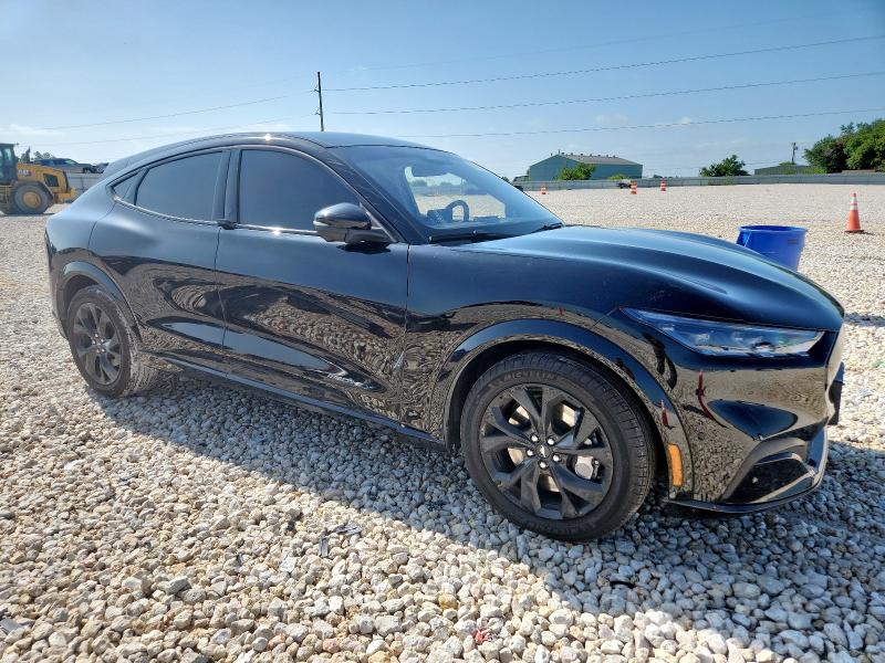  FORD MUSTANG 2023 Черный