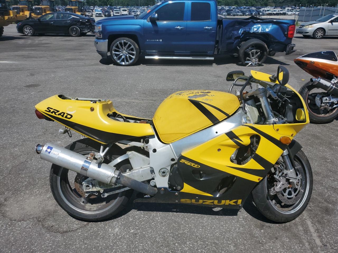 1997 Suzuki Gsx-R750 იყიდება Dunn-ში, NC - Front End
