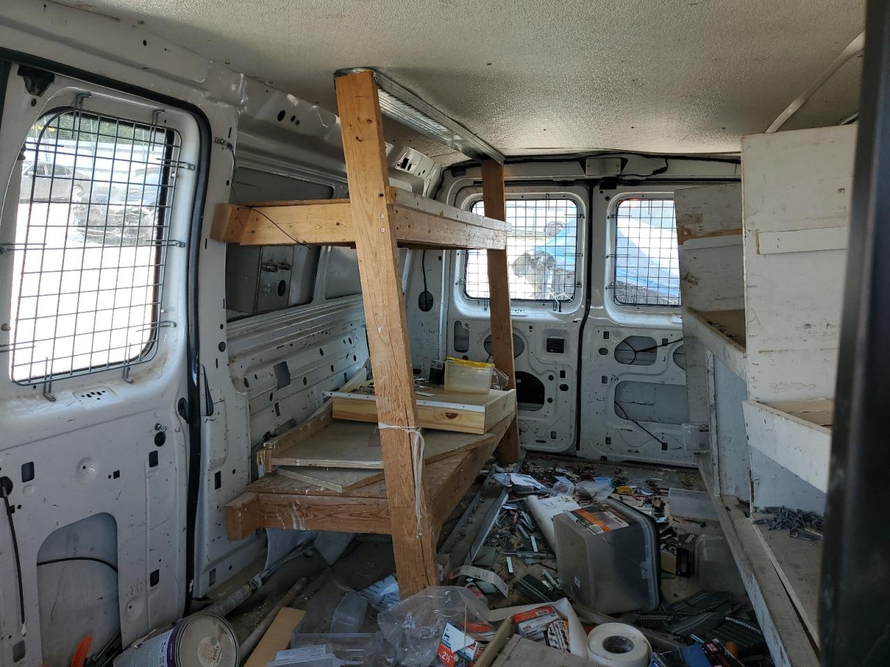 2006 Ford Econoline E150 Van VIN: 1FTRE14W66HA63935 Lot: 62368345