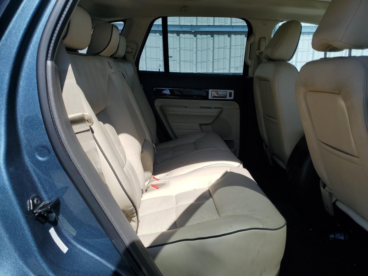 2010 Lincoln Mkx VIN: 2LMDJ8JC5ABJ19989 Lot: 62888235