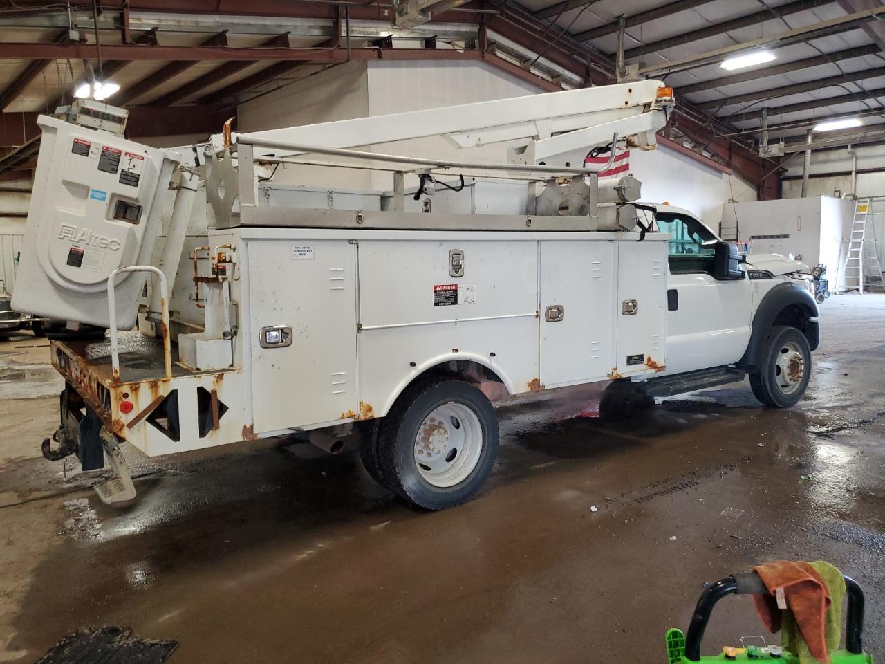 2015 Ford F450 Super Duty white null gas 1FDUF4GY8FEA90055 photo #4