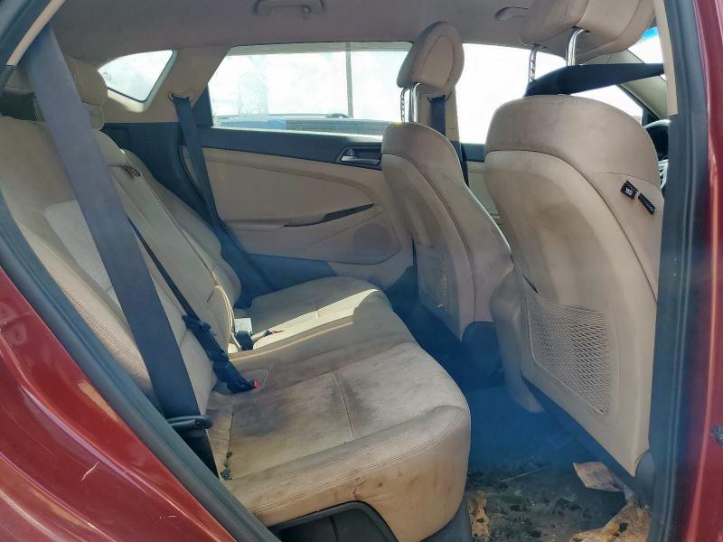 2016 HYUNDAI TUCSON SE  