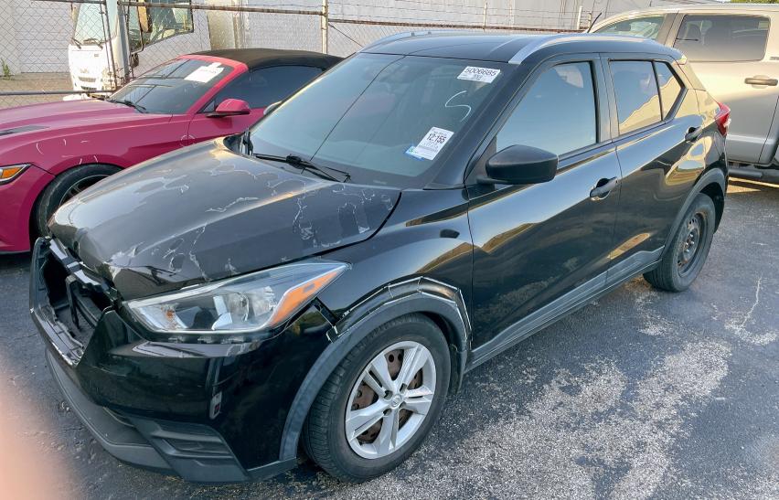  NISSAN KICKS 2018 Czarny