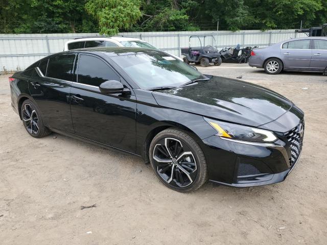  NISSAN ALTIMA 2023 Чорний