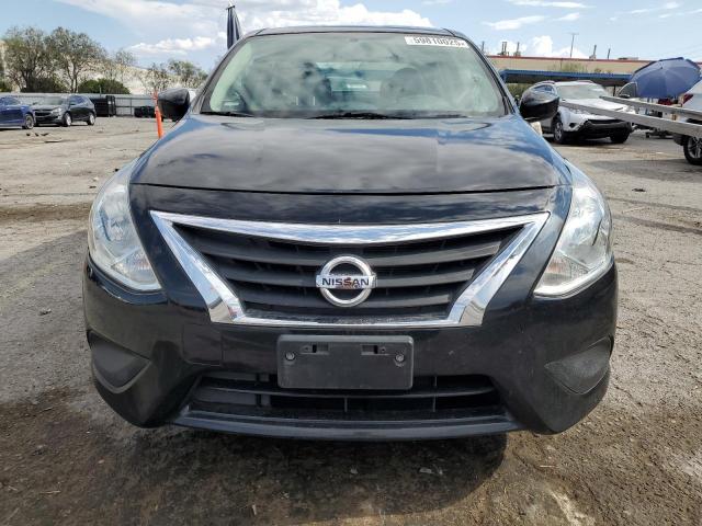  NISSAN VERSA 2019 Czarny