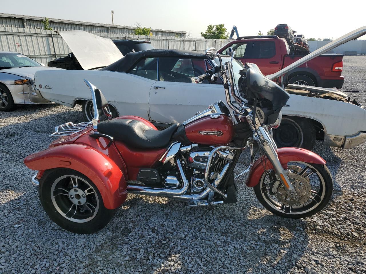 2018 Harley-Davidson Flrt Free Wheeler zu verkaufen in Walton, KY - All Over
