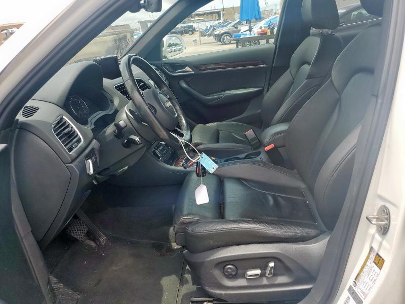 AUDI Q3 2016 White