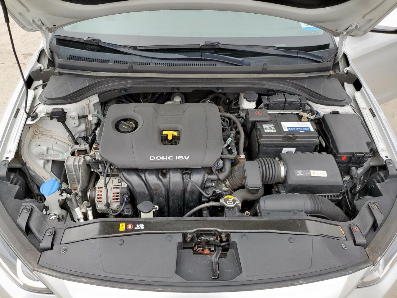 HYUNDAI ELANTRA 2018 VIN 5NPD84LF6JH266578 photo 11
