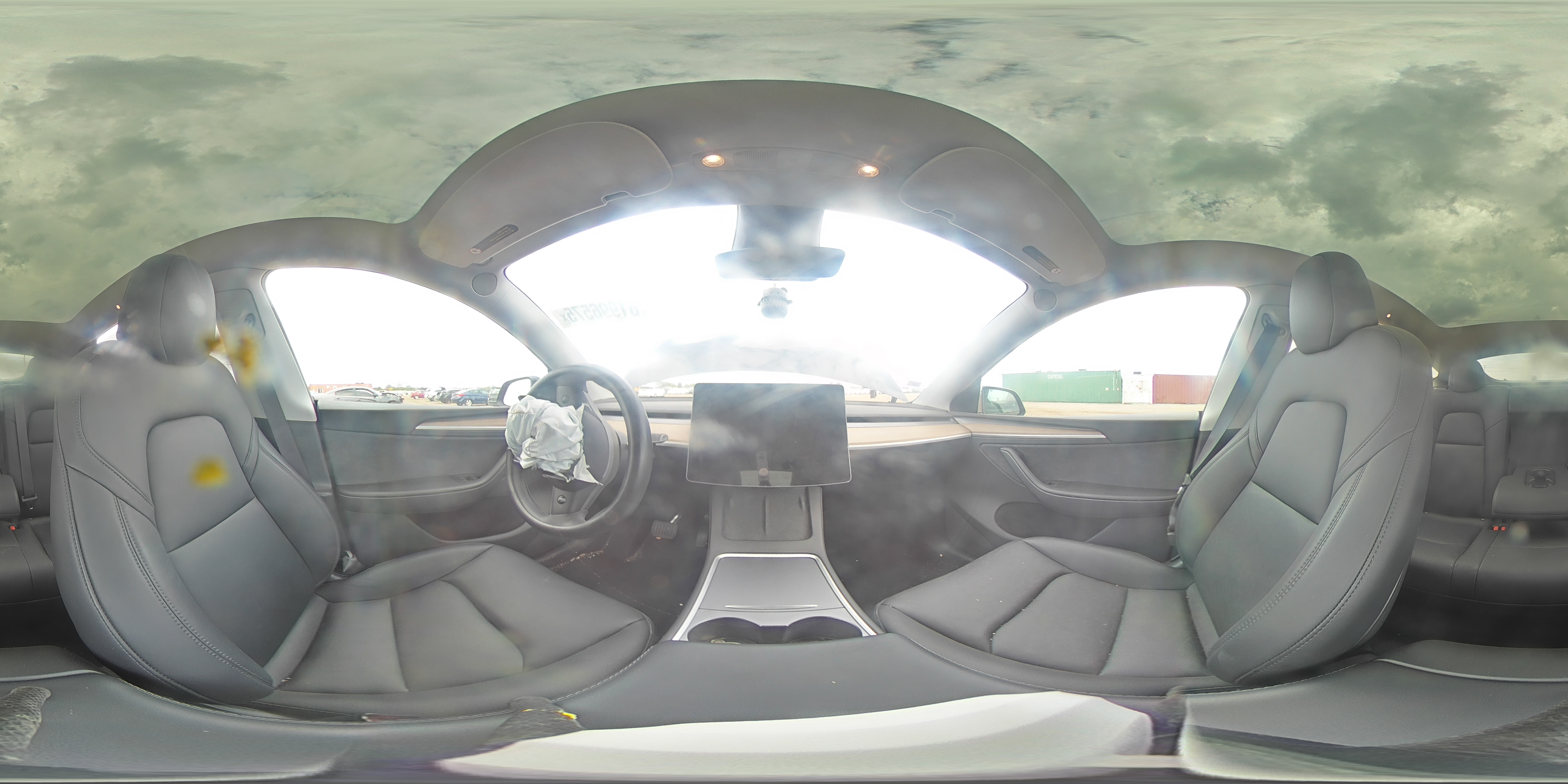 2024 Tesla Model Y VIN: 7SAYGDEE1RA281217 Lot: 61996575