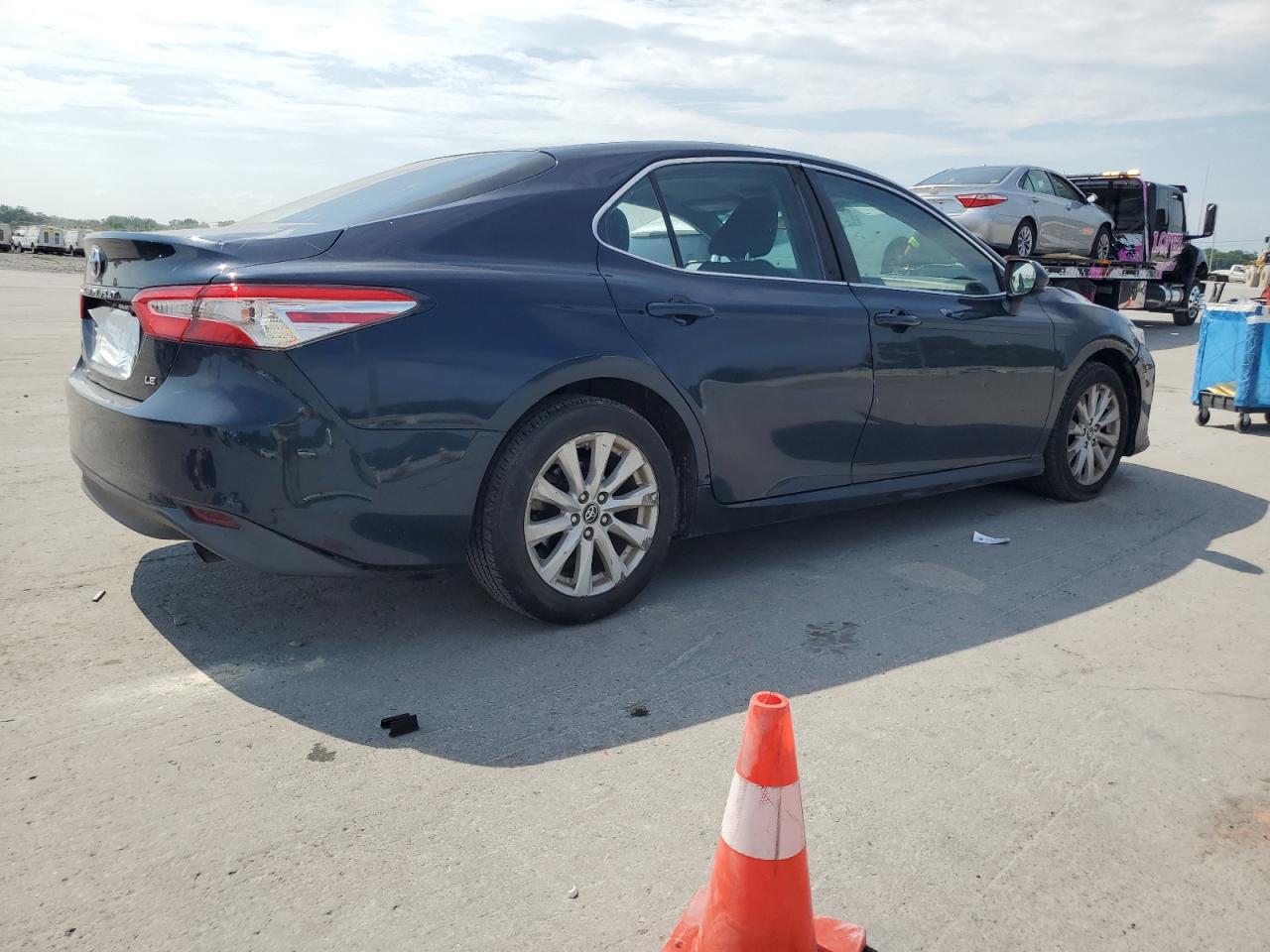 TOYOTA CAMRY 2018 VIN 4T1B11HK9JU611121 фото 3