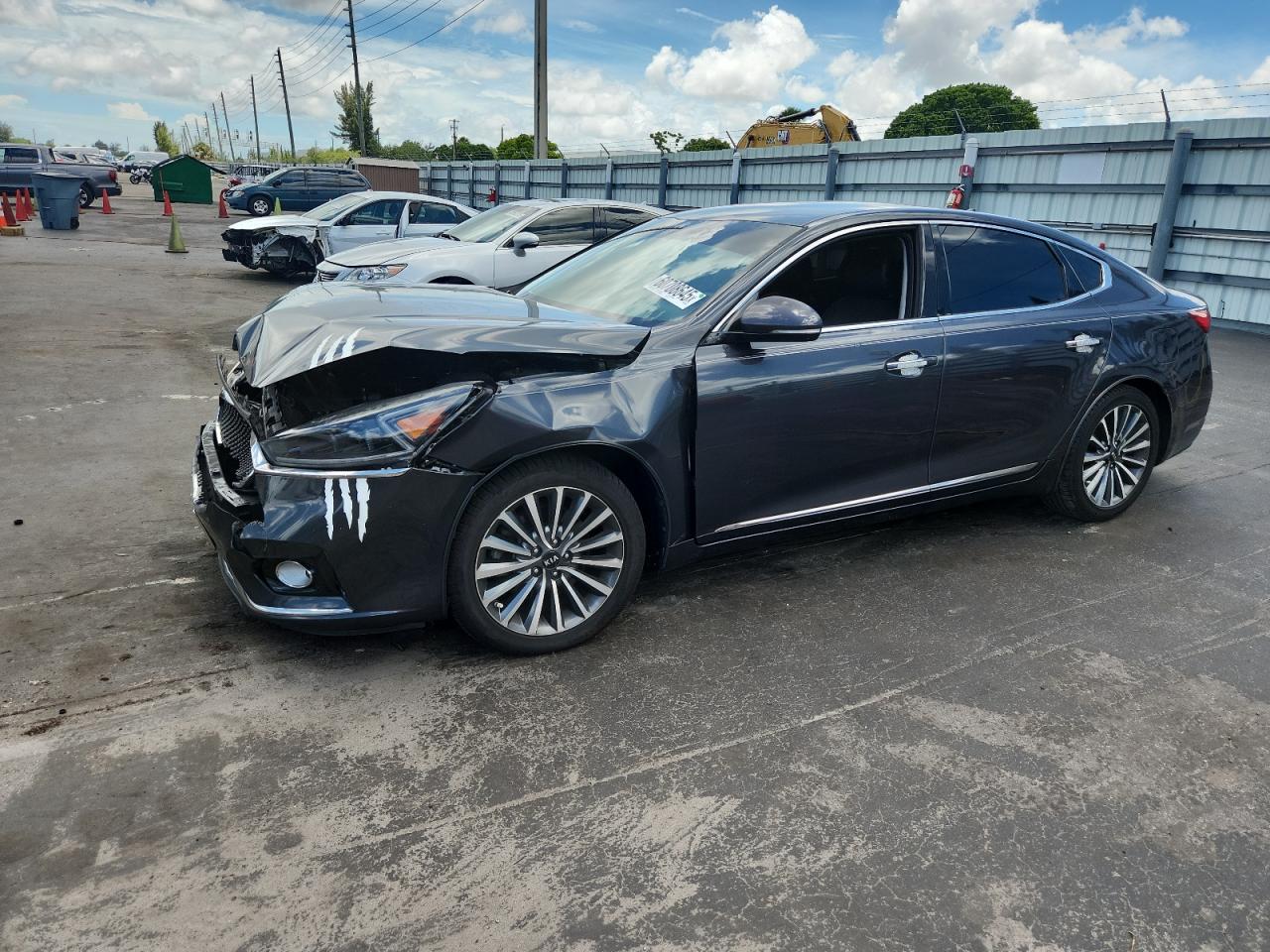 KNALC4J1XH5082379 KIA CADENZA Photo 1