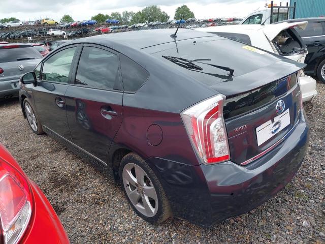 2013 TOYOTA PRIUS T SP