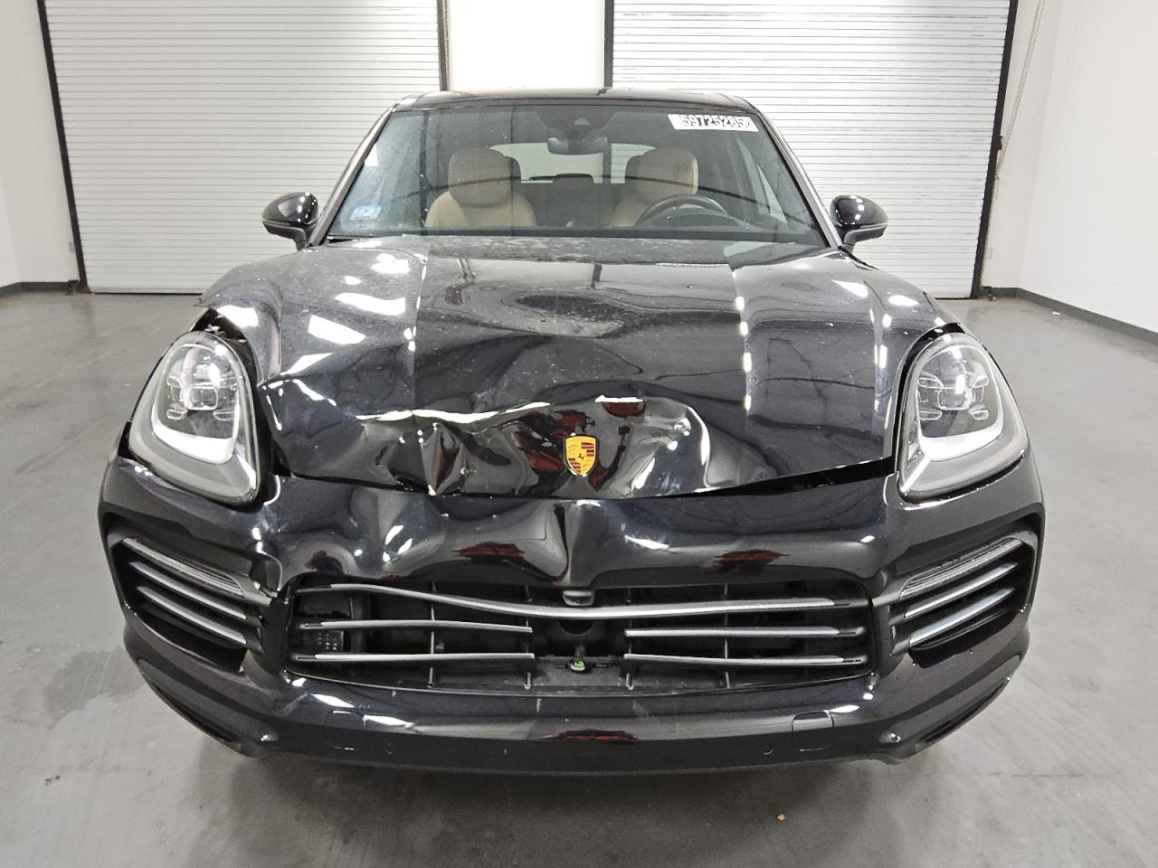 2022 Porsche Cayenne E-Hybrid de vânzare în Assonet, MA - Front End