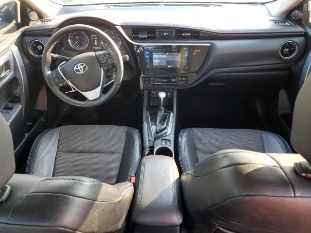  TOYOTA COROLLA 2017 Червоний