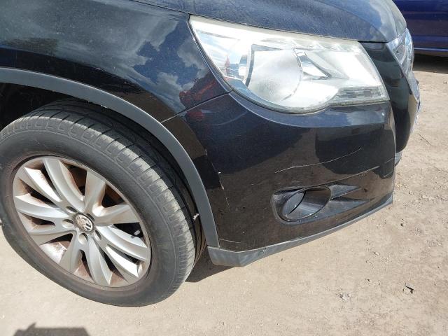 2009 VOLKSWAGEN TIGUAN SE
