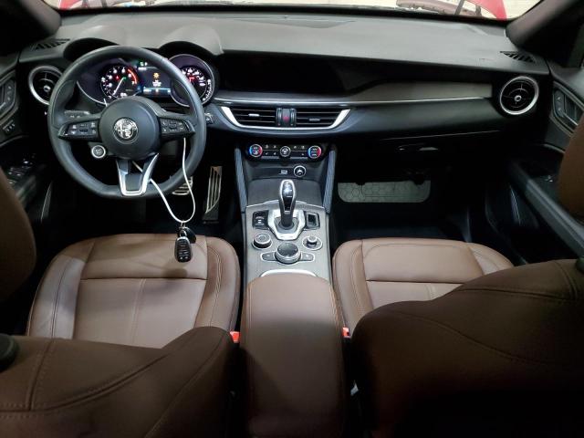  ALFA ROMEO STELVIO 2023 Czerwony