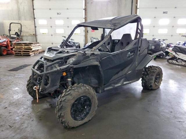2023 CAN AM COMMANDER XT 700 -