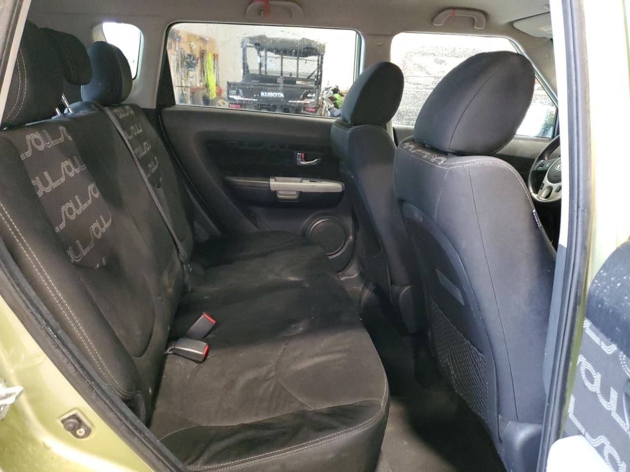 2012 Kia Soul + VIN: KNDJT2A65C7366798 Lot: 61181095