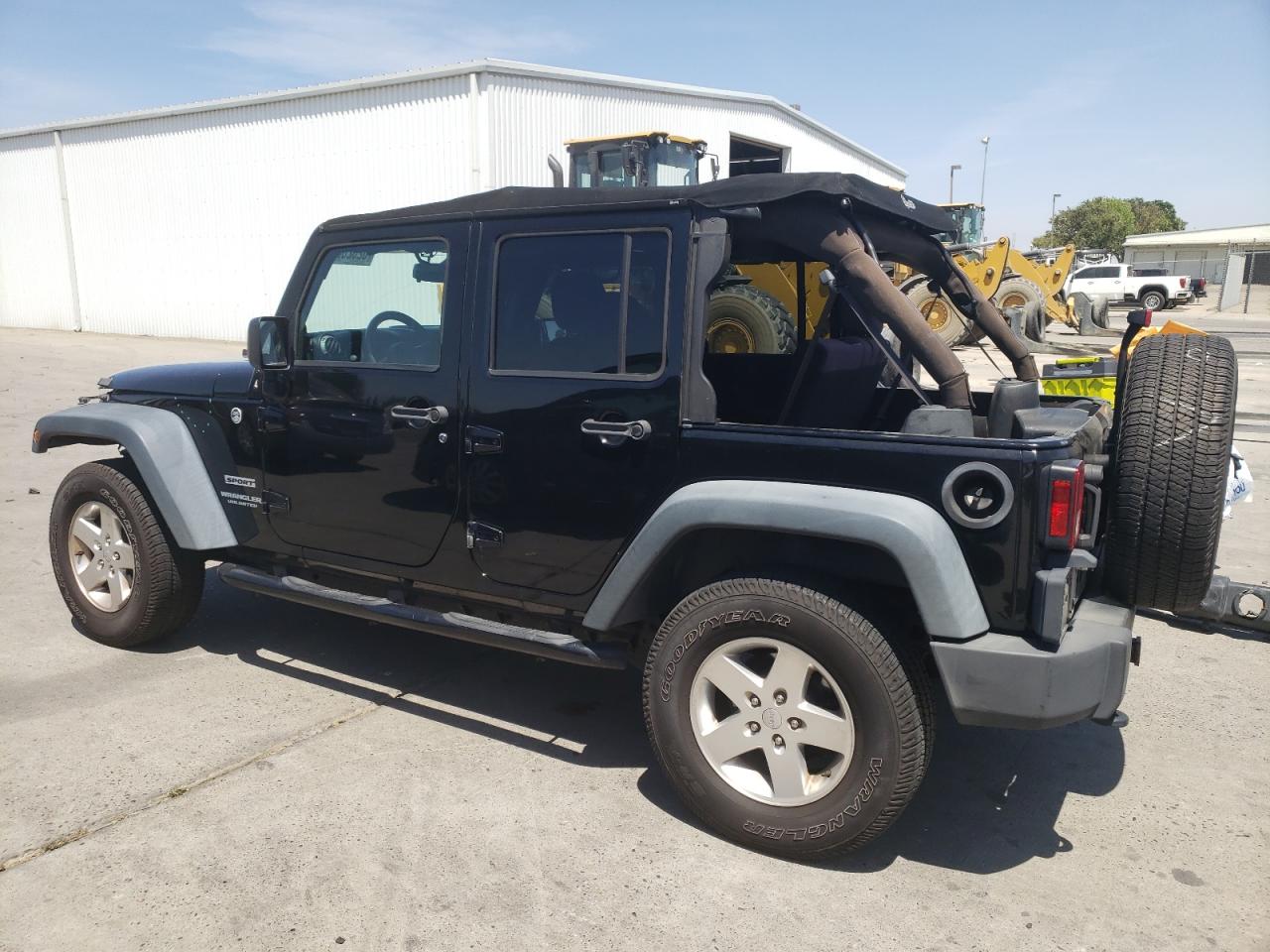 JEEP WRANGLER 2013 VIN 1C4BJWDG4DL643309 photo 2