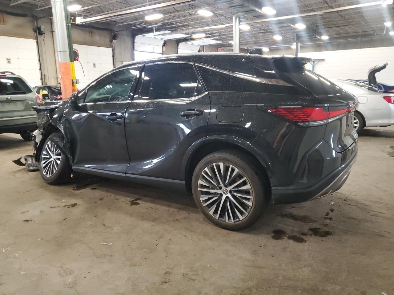 LEXUS RX350 2023 VIN 2T2BAMCA3PC015363 zdjęcie 2