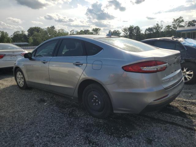  FORD FUSION 2020 Srebrny