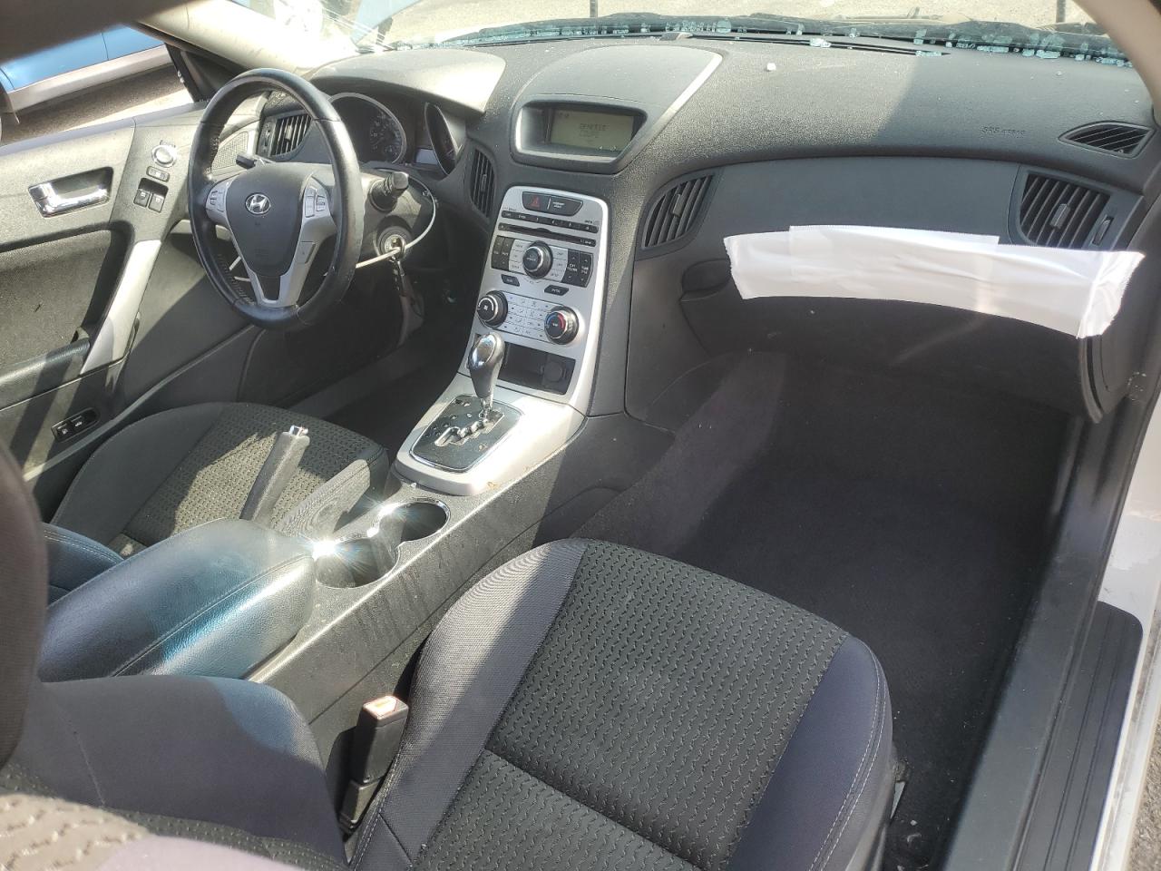 2010 Hyundai Genesis Coupe 2.0T VIN: KMHHT6KD2AU024836 Lot: 62326365