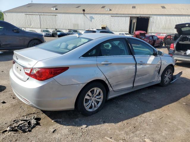  HYUNDAI SONATA 2012 Серебристый