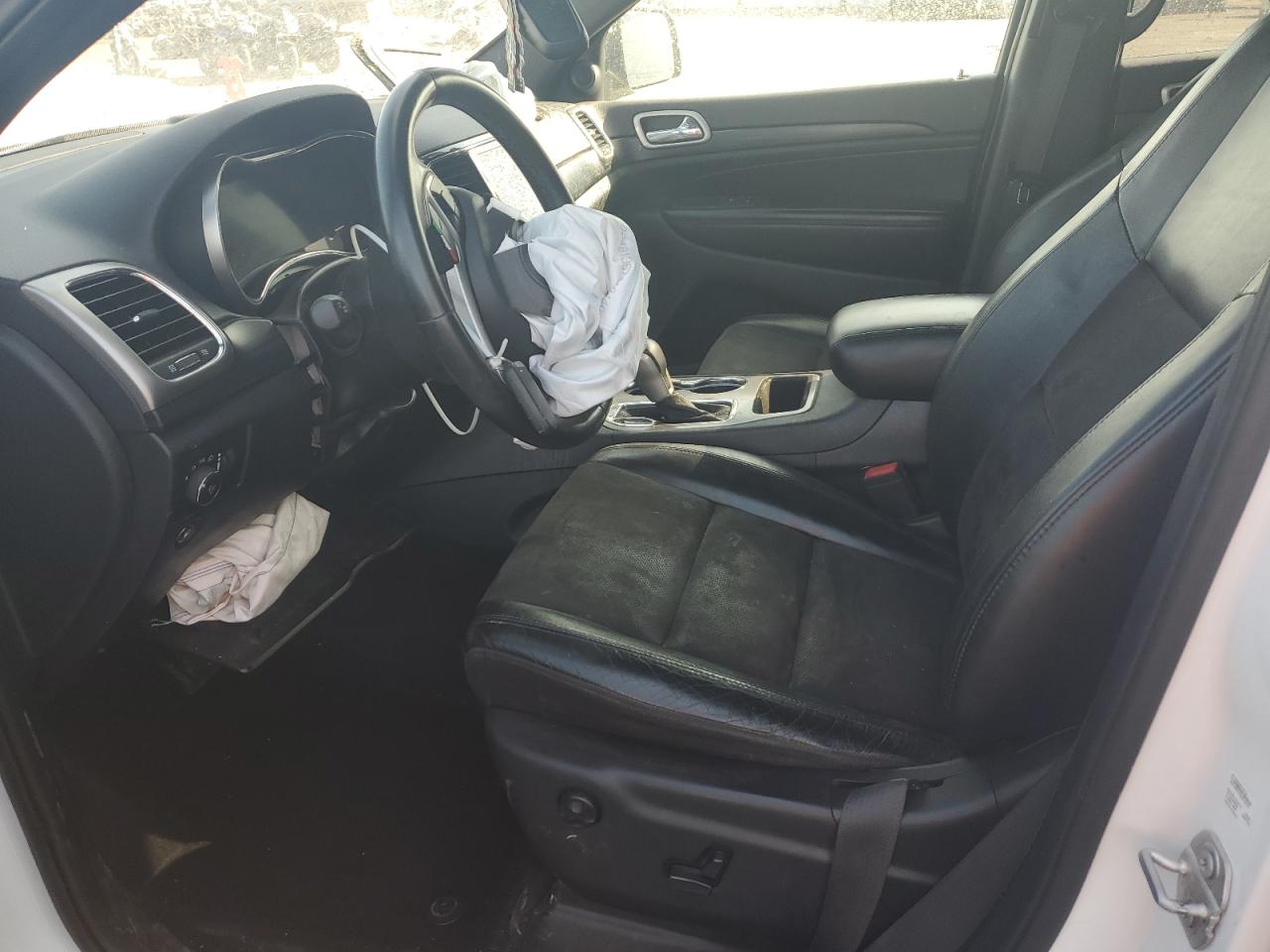 2020 Jeep Grand Cherokee Laredo VIN: 1C4RJFAG2LC292045 Lot: 61841995