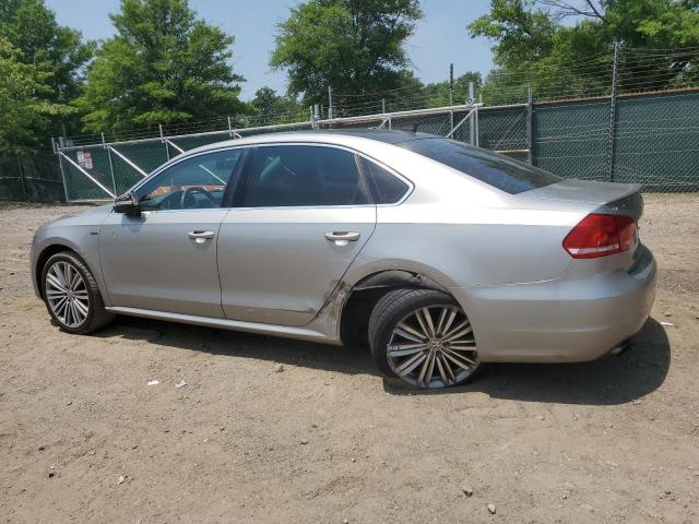  VOLKSWAGEN PASSAT 2014 Szary