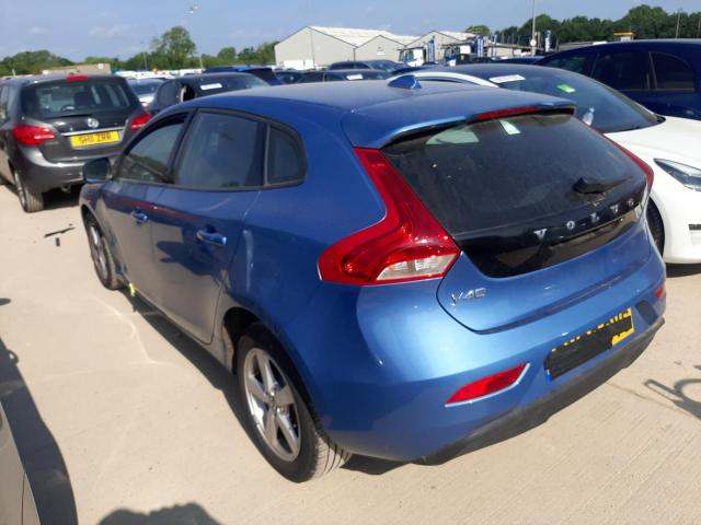 2015 VOLVO V40 ES T2