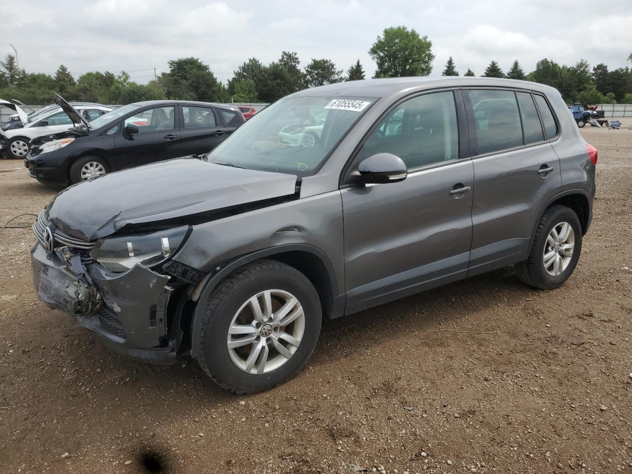 2013 Volkswagen Tiguan S იყიდება Elgin-ში, IL - Front End