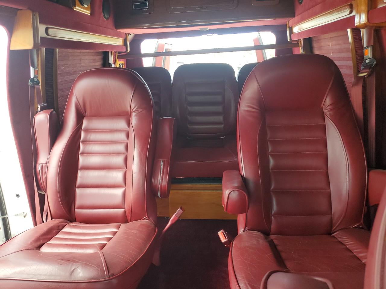 1994 Dodge Ram Van B250 VIN: 2B6HB21Y8RK581177 Lot: 62721145