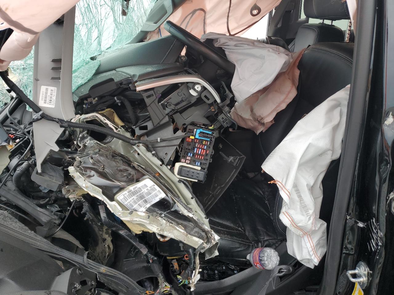 2019 Chevrolet Tahoe K1500 Ls VIN: 1GNSKAKC6KR151334 Lot: 62138085