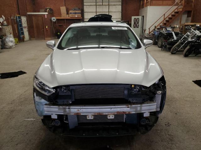  FORD FUSION 2016 Srebrny