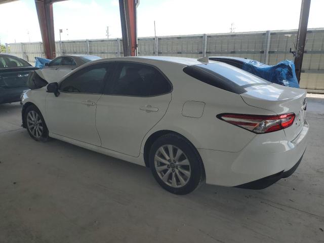  TOYOTA CAMRY 2019 White