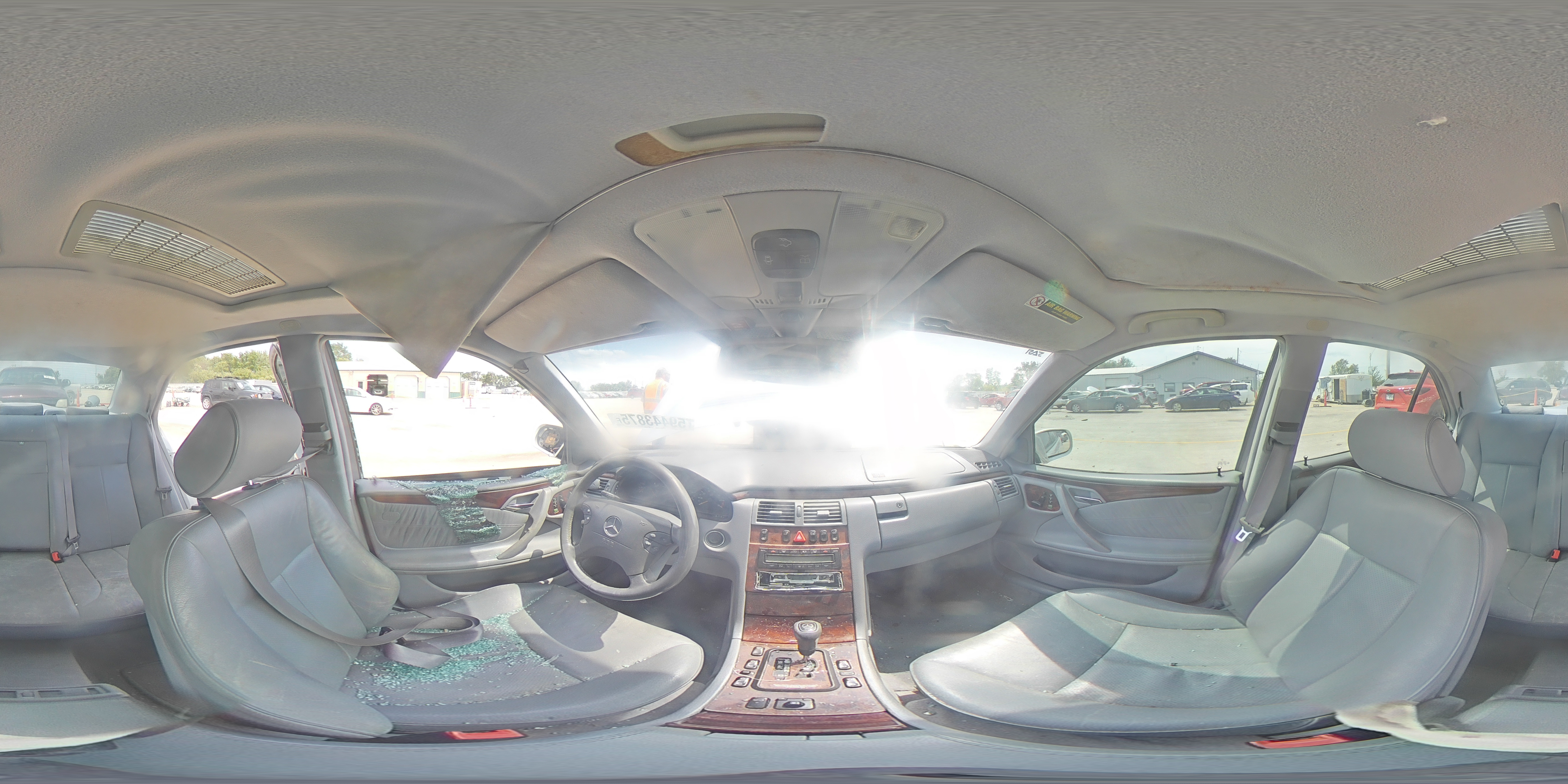 2000 Mercedes-Benz E 320 VIN: WDBJF65J4YB045304 Lot: 59443875