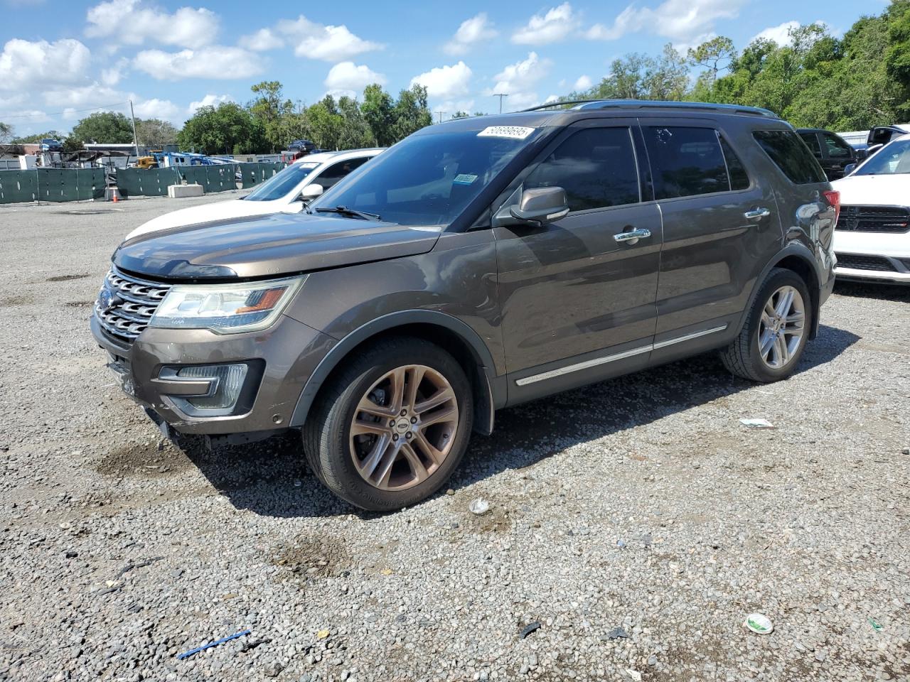 2016 Ford Explorer Limited zu verkaufen in Riverview, FL - Front End