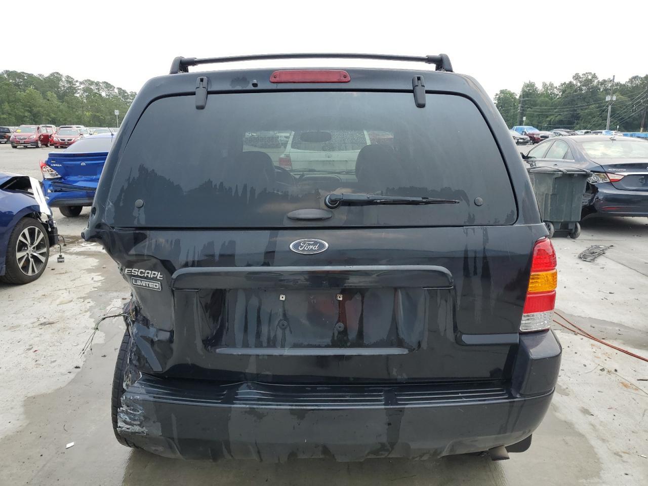 2004 Ford Escape Limited VIN: 1FMCU04164KB51256 Lot: 58969565