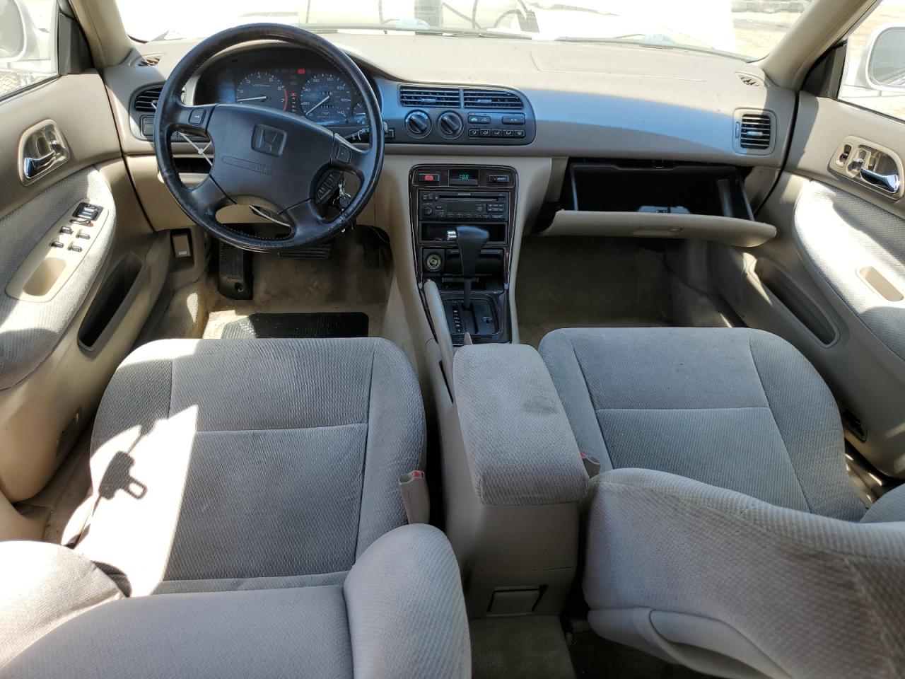HONDA ACCORD 1989 VIN 1HGCD5600VA110667 zdjęcie 8