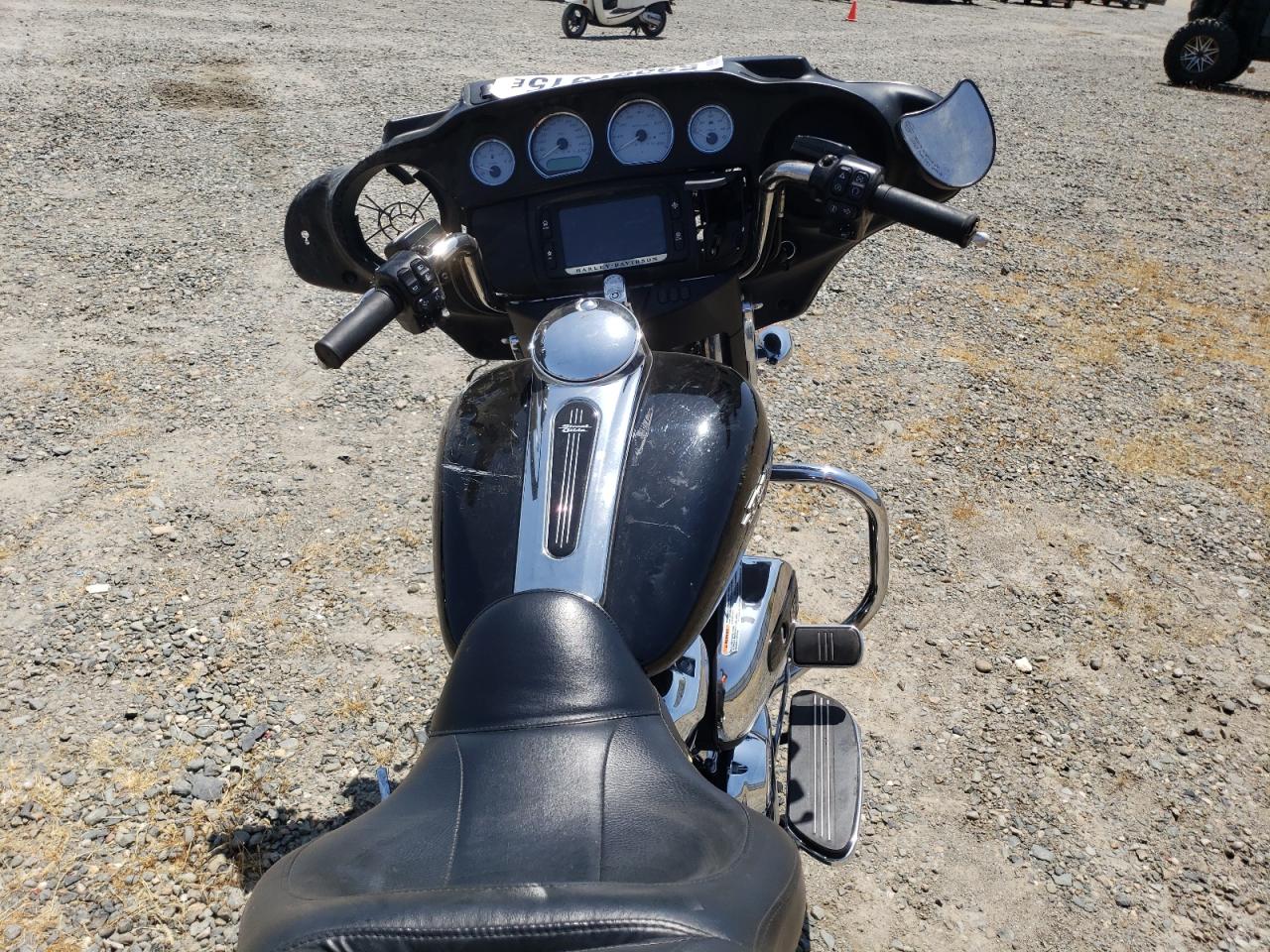 2018 Harley-Davidson Flhx Street Glide VIN: 1HD1KBC39JB678041 Lot: 59357315