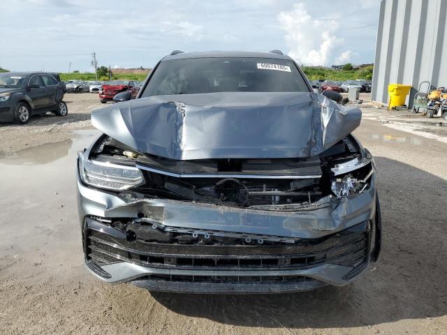  VOLKSWAGEN TIGUAN 2022 Szary