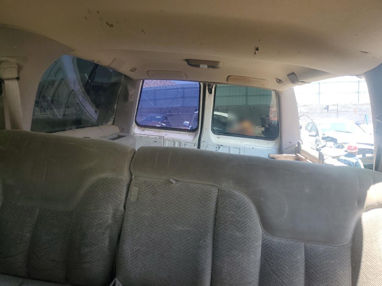 1999 Chevrolet Suburban K2500 VIN: 1GNGK26J6XJ477886 Lot: 61775675