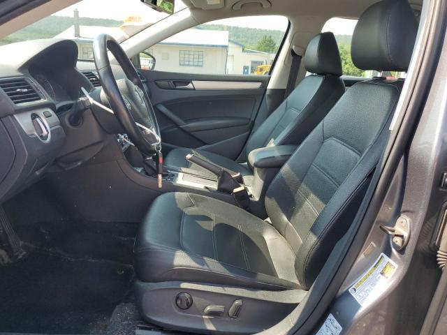 Sedans VOLKSWAGEN PASSAT 2012 Silver