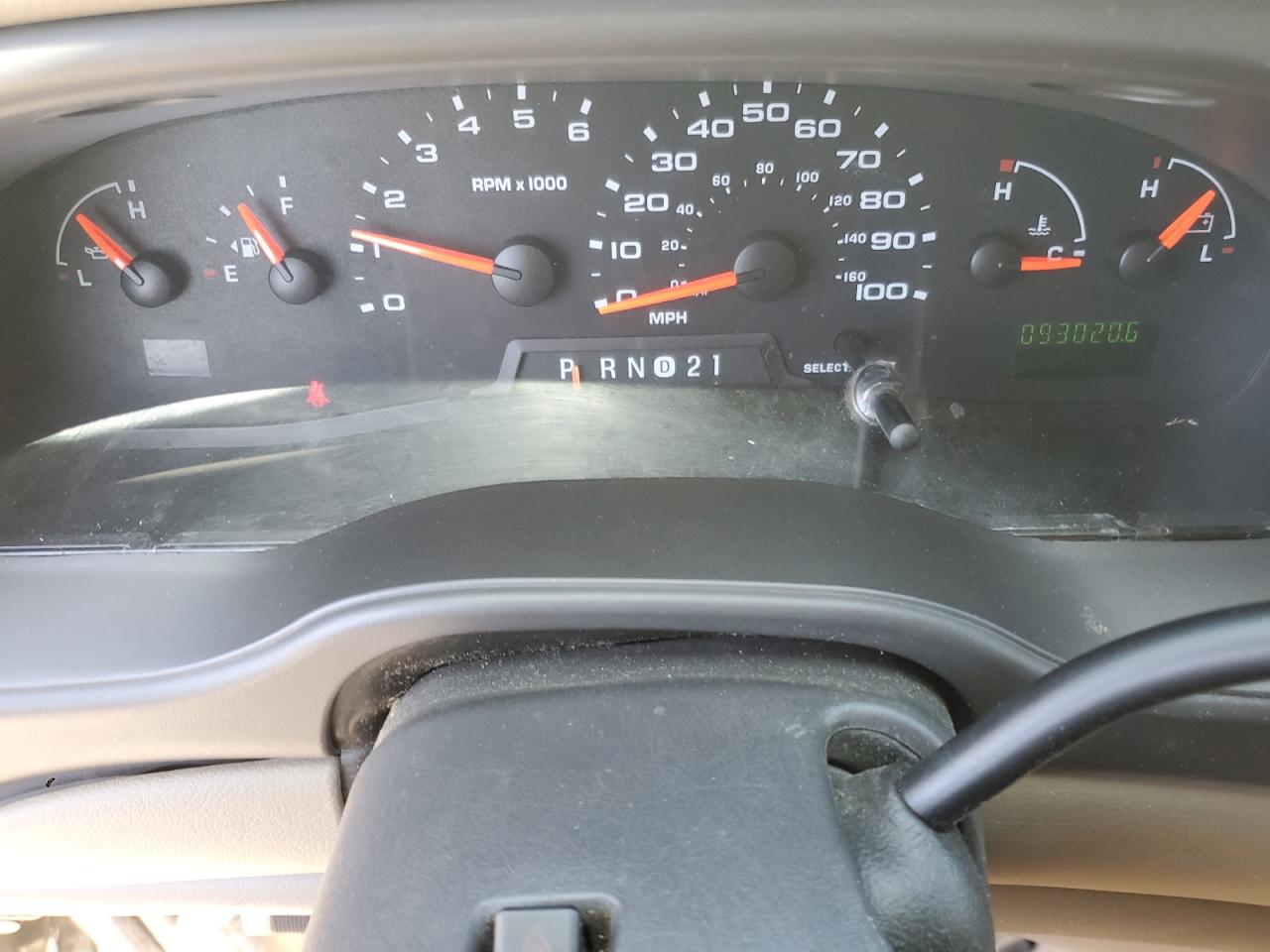 2005 Ford Econoline E150 Wagon VIN: 1FMRE11L55HB18914 Lot: 60142425