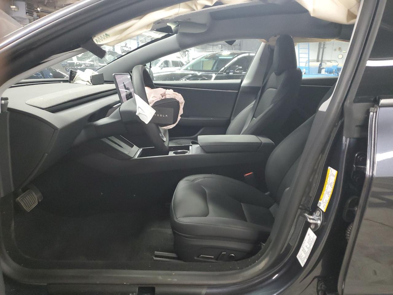 2025 Tesla Model 3 VIN: 5YJ3E1EB2SF938813 Lot: 61744085