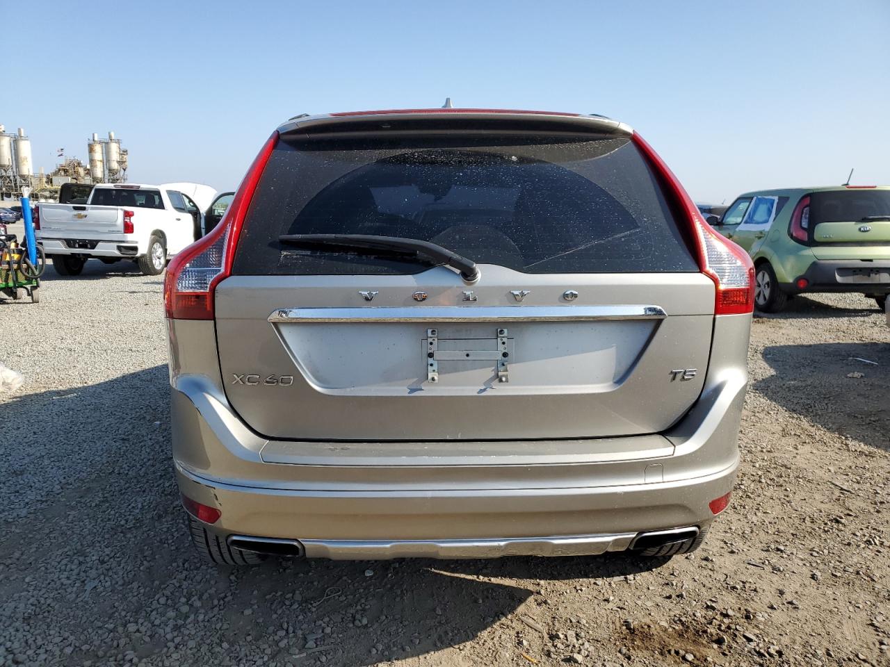 2015 Volvo Xc60 T5 VIN: YV426MDA8F2596986 Lot: 62220795