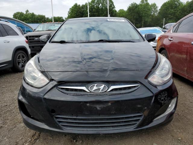 Sedans HYUNDAI ACCENT 2013 Czarny